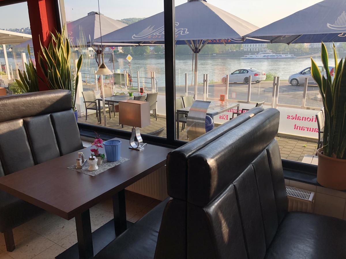 Hotel Rhein Inn ريماجين المظهر الخارجي الصورة